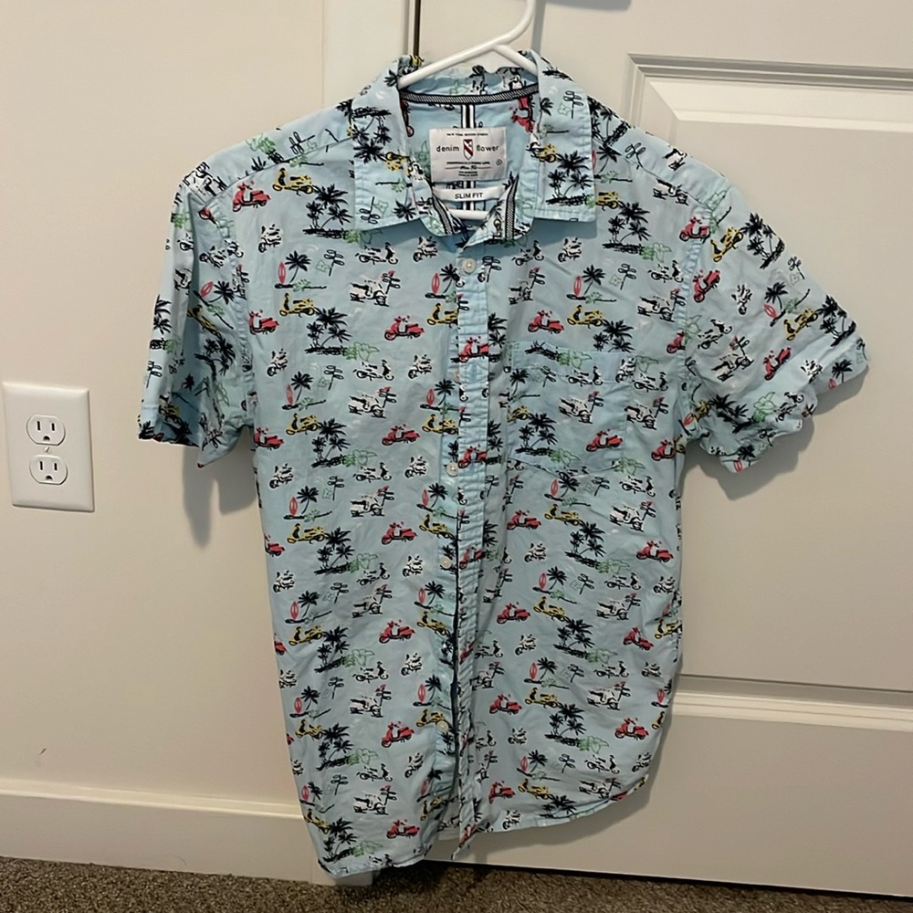 Denim Flower size small Parisian shirt
